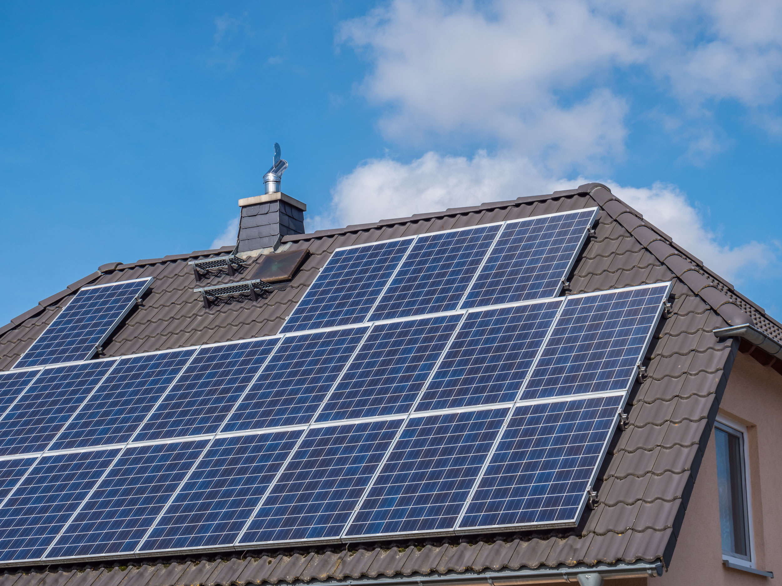 Advocating for a more inclusive federal ITC tax credit for rooftop solar savings
