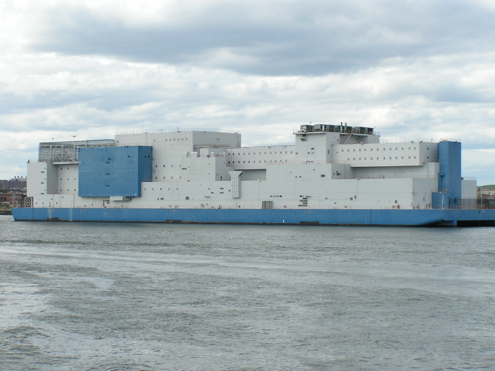 Boat at Rikers for Bail reform